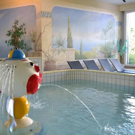Wipfelglueck Mit Pool Und Sauna 상트엥글마